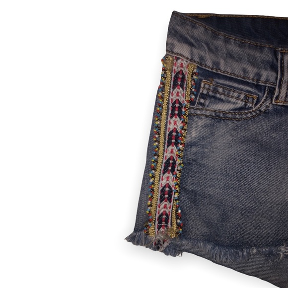 White Crow Denim Shorts with Tribal beading details 26 - Picture 3 of 12